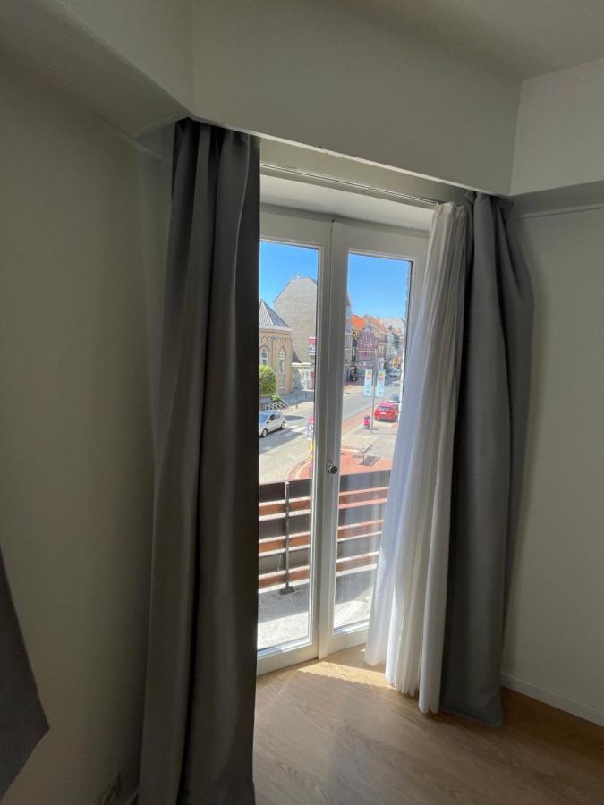 Bofeelie Gezellig 2 Slaapkamer App Aan Zee In Het Bruisende Middelkerke! Apartment Екстериор снимка